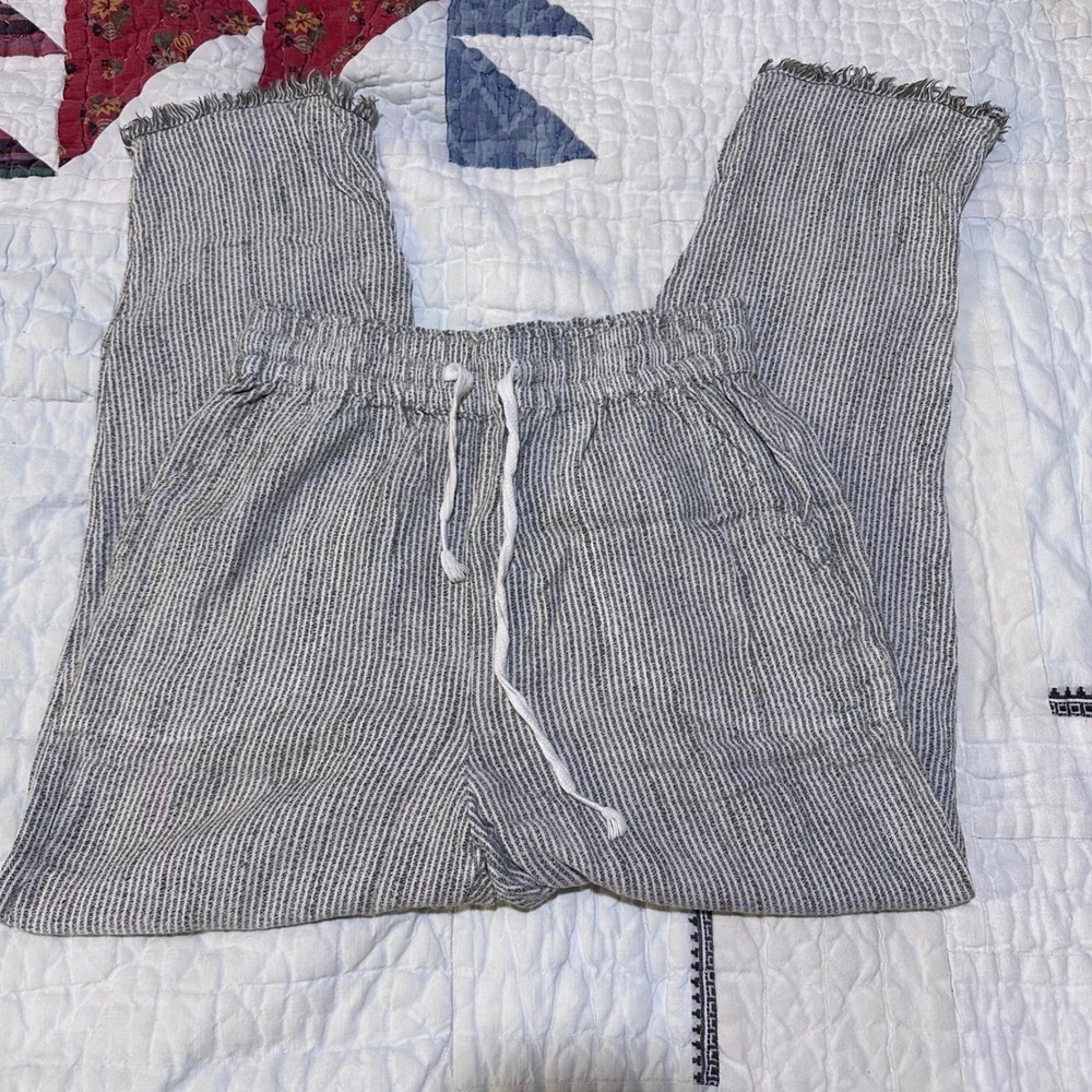 Aerie Striped Linen Blend‎ Pants Gray White Frayed Hem High Rise Small